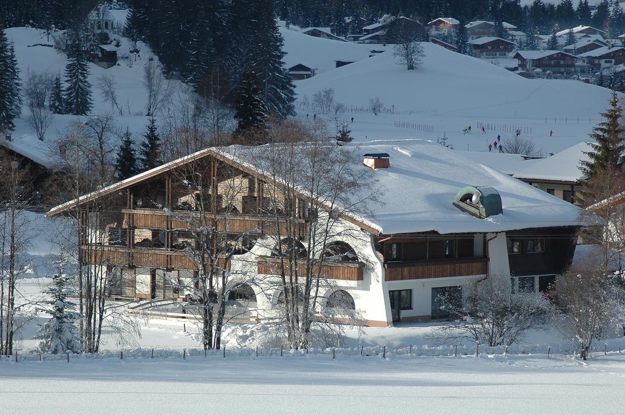 Landhaus Schnoeller Tannheim Eksteriør bilde